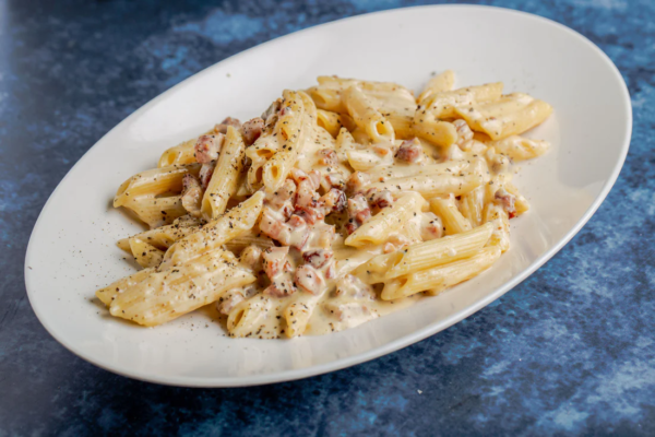 pates_bacon_creme_champignons_seches